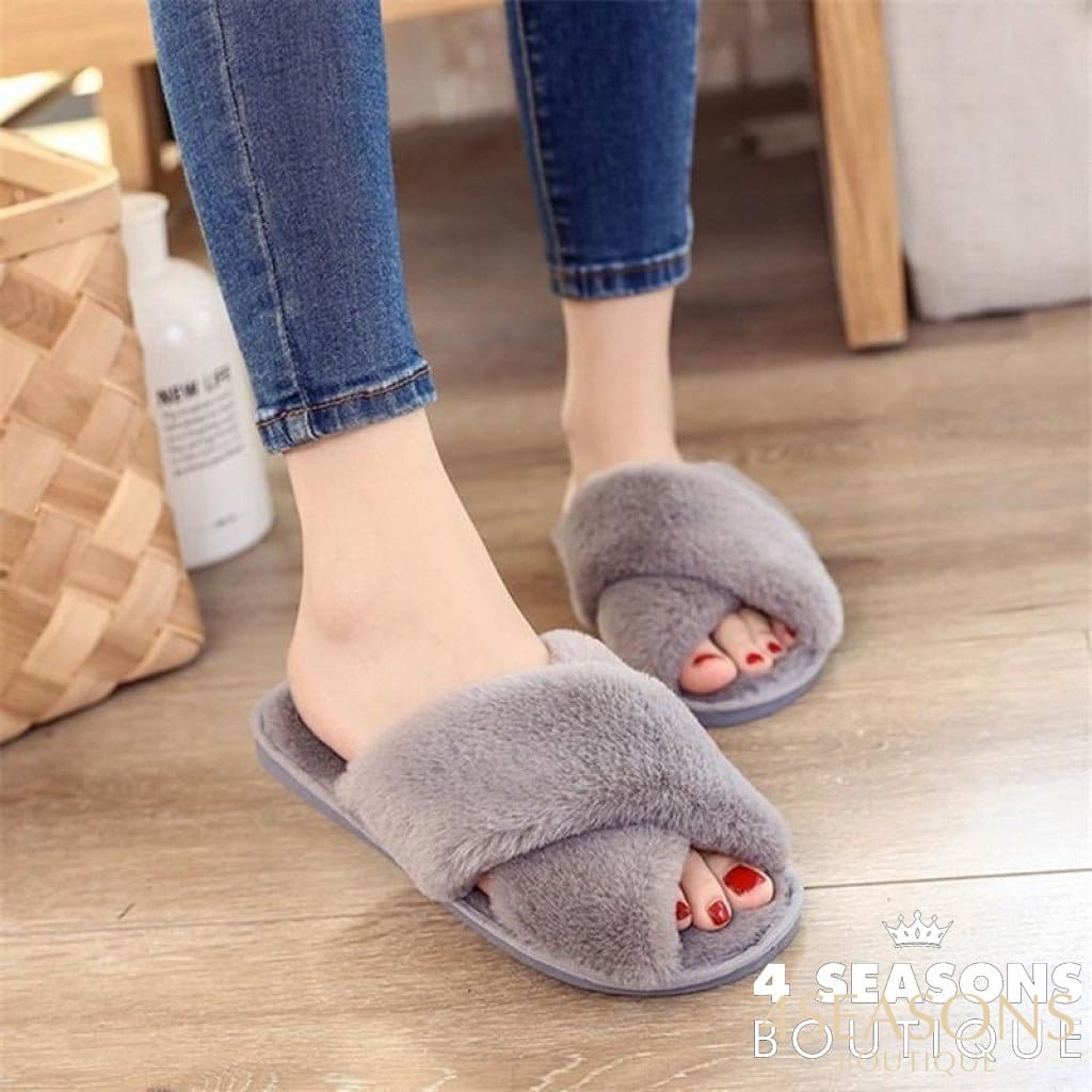 Chinelo Pantufa Ísis Valverde